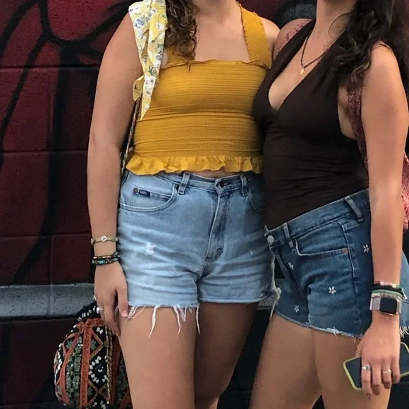 Yellow stretchy tank top - Picture 3 of 3